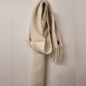 Amicale pure cashmere scarf